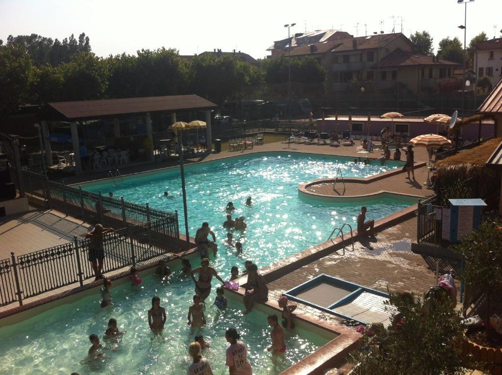 Happy Camping Village Bellaria-Igea Marina Esterno foto