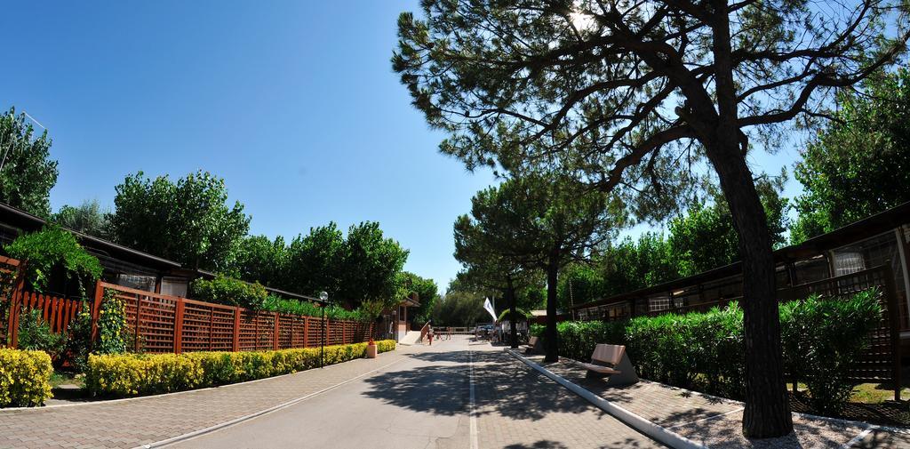 Happy Camping Village Bellaria-Igea Marina Esterno foto